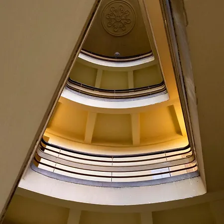 Studio - Entresol, Park Nearby - By Rentujemy Apartman *