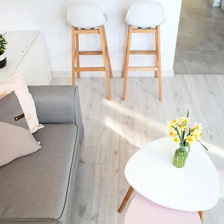 Apartament Studio - Entresol, Park Nearby - By Rentujemy *
